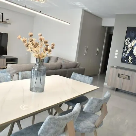 Modern Luxury 카르디차