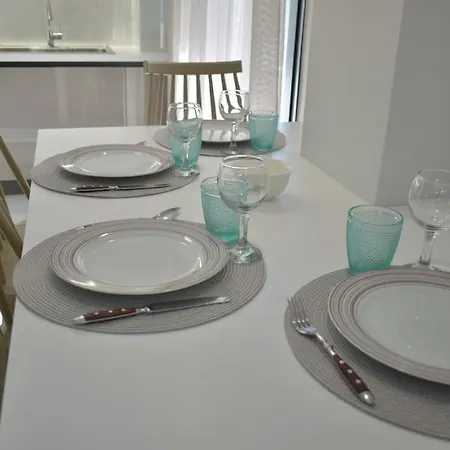 Modern Luxury Kardítsa