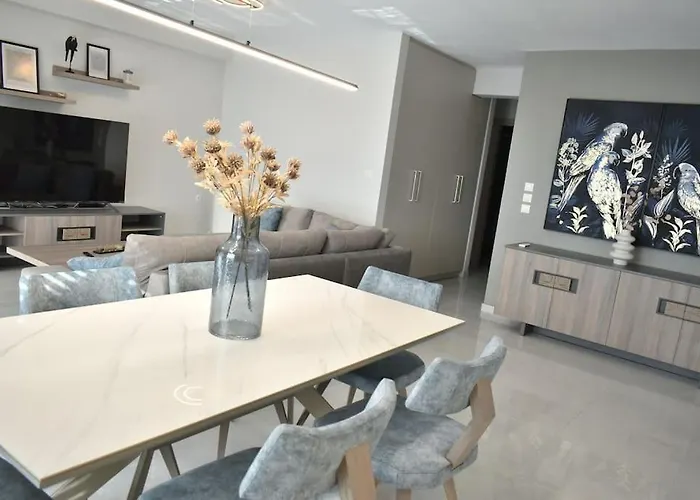 Modern Luxury Karditsa