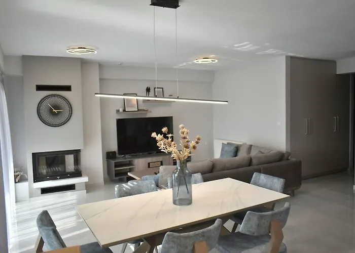 아파트 Modern Luxury 카르디차