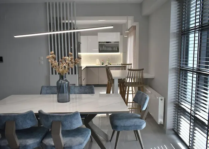 Modern Luxury 카르디차